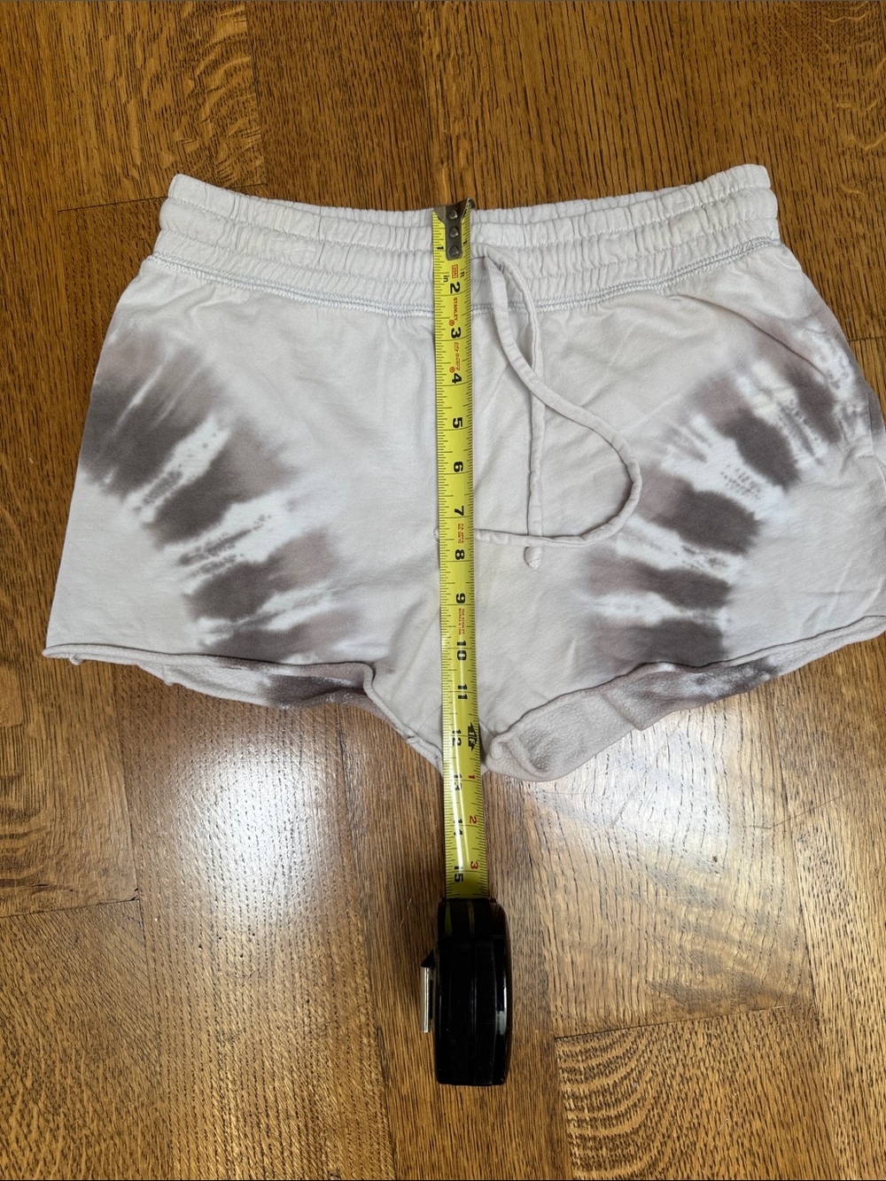 Beyond Yoga Tie Dye Lounge Shorts XS Gray White 100% Cotton Drawstring - Picture 4 of 6